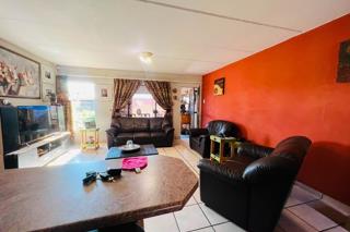 2 Bedroom Property for Sale in Vaalpark Free State